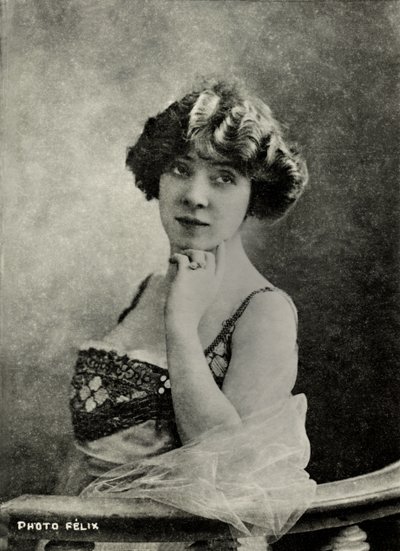 Porträt der französischen Künstlerin Amelie Dieterle von Studio Felix