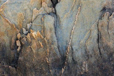 Geschichtete Felsenformation von Studio Meikle