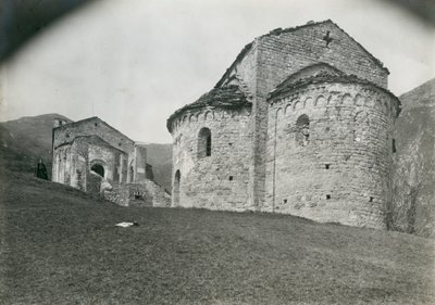 Apsis in der Abtei San Pietro al Monte, Civate, Lombardei, Italien, Fotografie von Ugo Monneret de Villard, um 1910 von Ugo Monneret de Villard