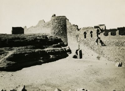 Kloster St. Simeon, von Südosten gesehen, Assuan, Ägypten, Fotografie von Ugo Monneret de Villard von Ugo Monneret de Villard