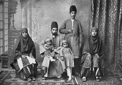 Eine persische Parsifamilie, 1902 von Unbekannt