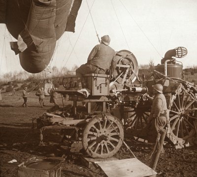Sperrballon, Genicourt, Nordfrankreich, c1914-c1918 von Unbekannt