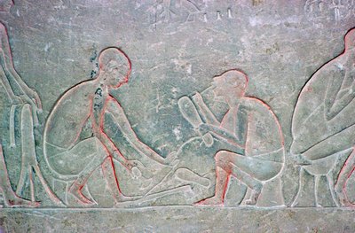 Ägyptisches Relief, das Schuhmacher zeigt, 14. Jahrhundert v. Chr. von Unbekannt