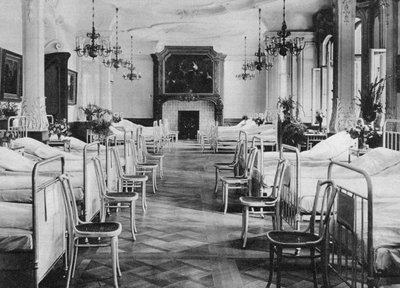 Deutsches Krankenhaus Schlafsaal für Soldaten, Frankfurt am Main, Deutschland, Erster Weltkrieg, 1915 von Unbekannt