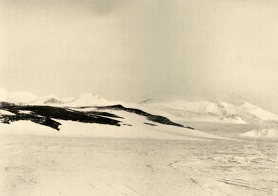 Teil der Queen Alexandra Range 1500 Fuß den Gletscher hinauf von Unbekannt