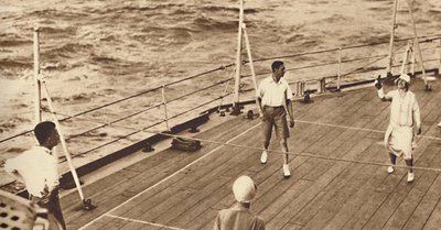 Partner - Ein Spiel Decktennis auf der Renown, 1927, 1937 von Unbekannt