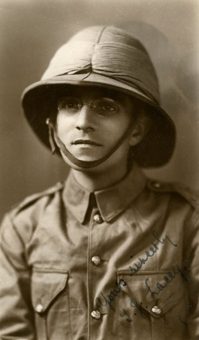 Private Lacey, 5. East Surrey Regiment, Chakrata, Indien von Unbekannt