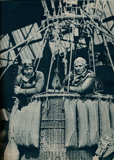 Bereit zur Prüfung von Instrumenten für den Versuch des Höhenrekords im Jahr 1935 ca. 1937 von Unbekannt