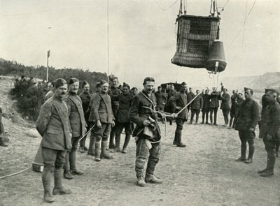 Kite-Ballons der Royal Field Artillery waren die Augen unserer Geschütze in Frankreich, 1919 von Unbekannt