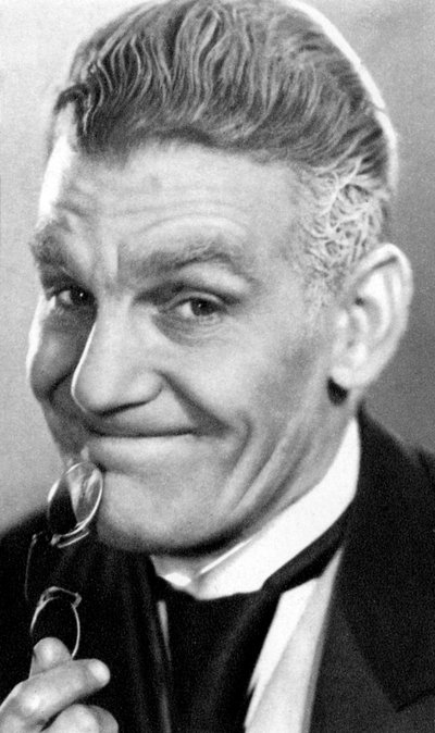 Will Hay, britischer Komiker und Schauspieler, 1934-1935 von Unbekannt