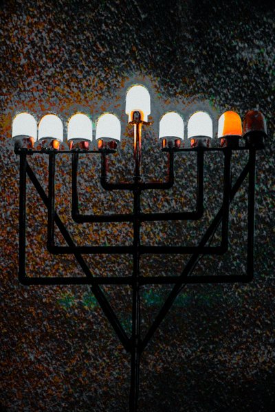 Große Synagogen-Menora von Unbekannter Künstler