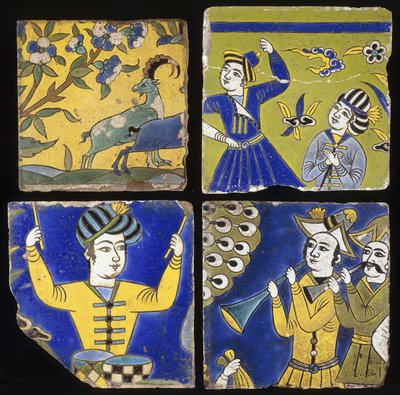 Vier Saffavid cuerda seca Fliesen, die zwei Steinböcke und die Figuren von Musikern und Tänzern darstellen, ca. 1600 von Unbekannt