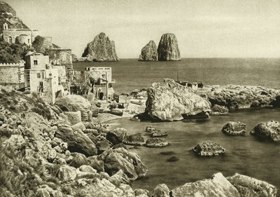 Ansicht der Faraglioni von der Insel Capri nach Marina Piccola von Unbekannt
