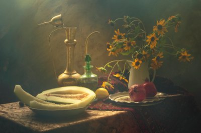 Stimmungsvolle Blumen und Früchte von UstinaGreen