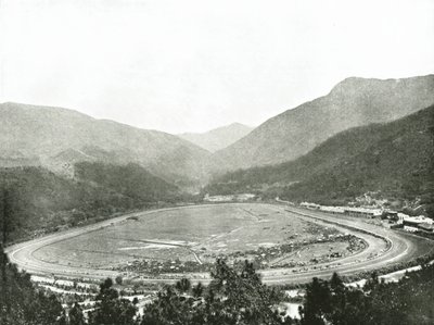 Die Rennbahn von Morrisons Hill, Hongkong, 1895 von W and S Ltd