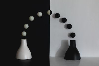Minimalistische Dualität von Wendy Xu