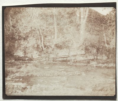 Ein Bergbach, der am Fuße von Doune Castle fließt, 1844 von William Henry Fox Talbot