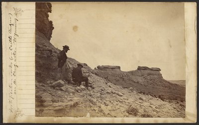 [Befestigungsfelsen (oder Schloss Augur) am Chug-Wasser, Wyoming] von William Henry Jackson