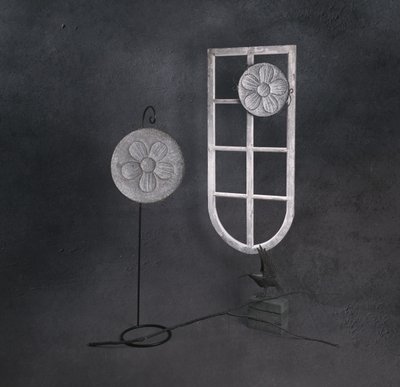 Serenes Fenster Blumen Vogel von chenyi wang