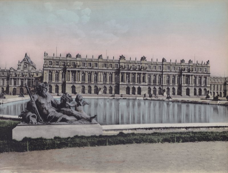 Das Schloss, Blick auf den Park von (after) French Photographer