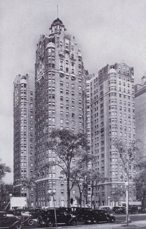 Chicago: Eines der Apartmenthotels von Chicago von American Photographer (after)