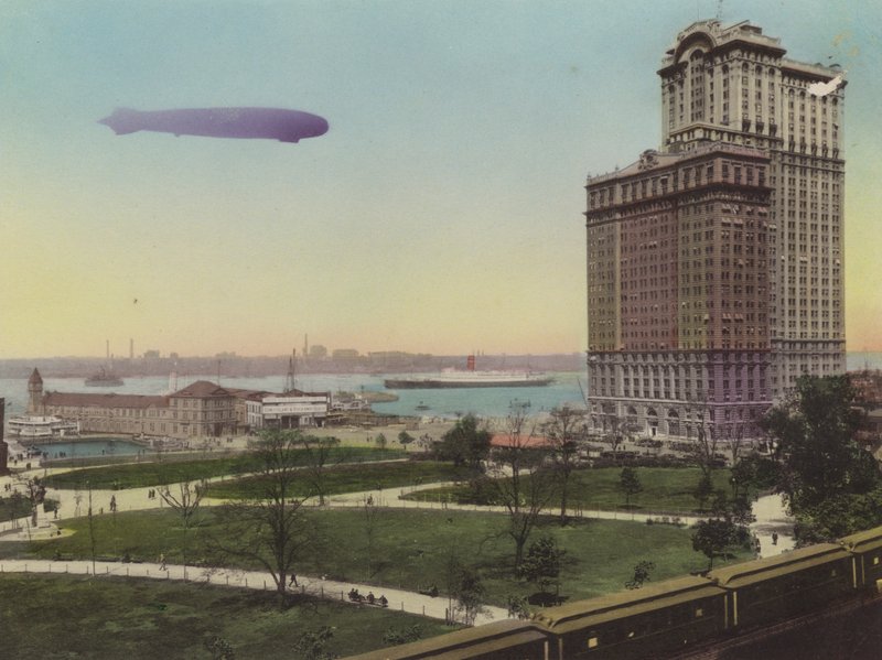 New York: Pier Nr. 1, North River; Battery Park und Whitehall Building von American Photographer (after)