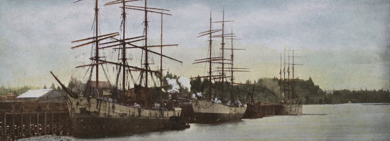 Oregon: Segelschiffe vor Anker im Hafen von Portland (Foto) von American Photographer (after)