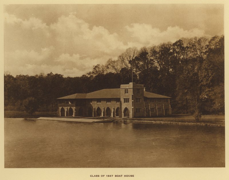 Princeton University: Klasse von 1887 Bootshaus von American Photographer (after)