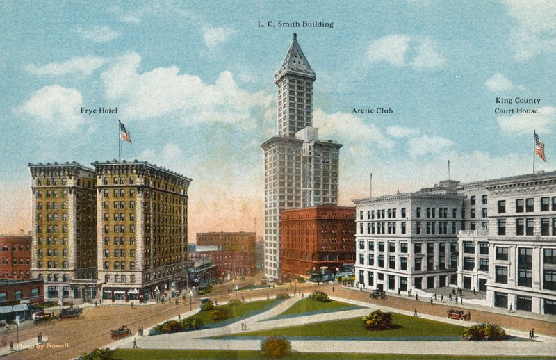 Blick die Yesler Way hinunter zur Wasserfront von der Fourth Avenue von American Photographer