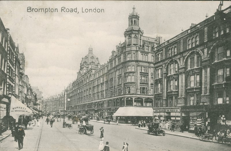 Brompton Road, London von English Photographer