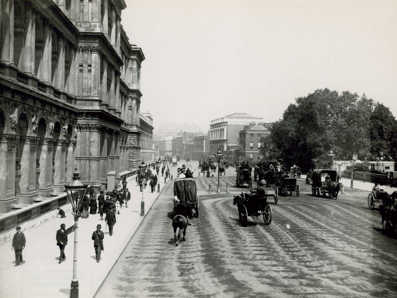 Allgemeine Ansicht von Whitehall von English Photographer