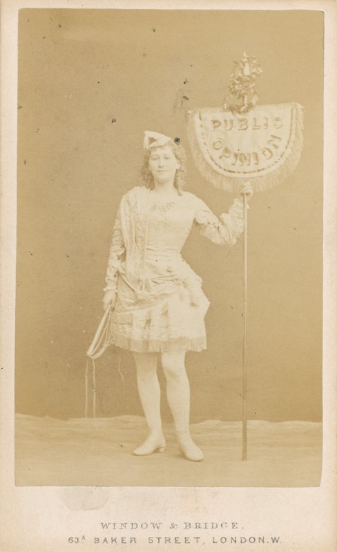 Helen Howard von English Photographer