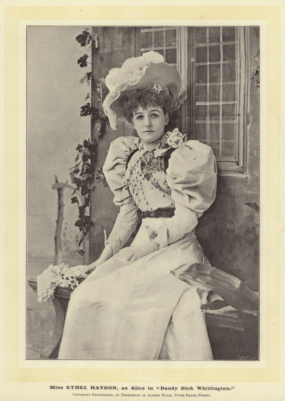 Miss Ethel Haydon als Alice in Dandy Dick Whittington von English Photographer