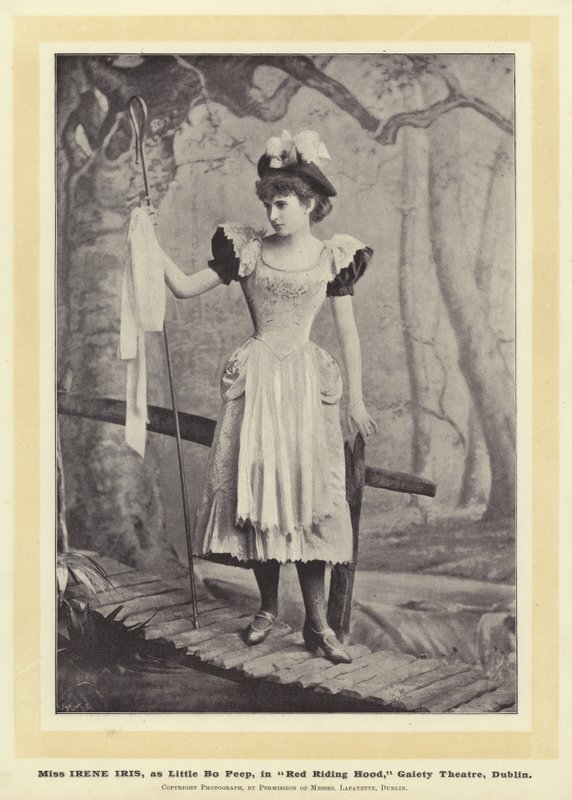 Miss Irene Iris als Little Bo Peep in Rotkäppchen, Gaiety Theatre, Dublin von English Photographer