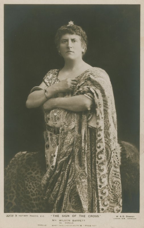 Mr. Wilson Barrett, Marcus in Das Zeichen des Kreuzes von English Photographer