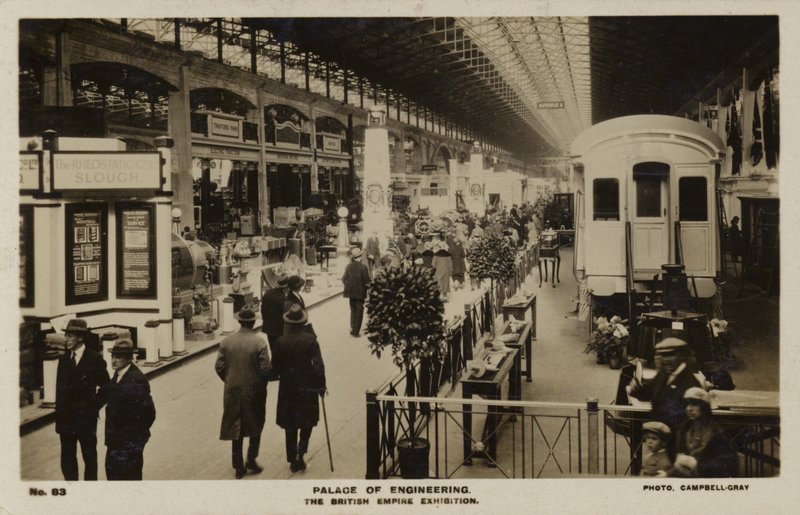 Palast der Technik auf der British Empire Exhibition, die 1924 und 1925 in Wembley, Middlesex stattfand von English Photographer