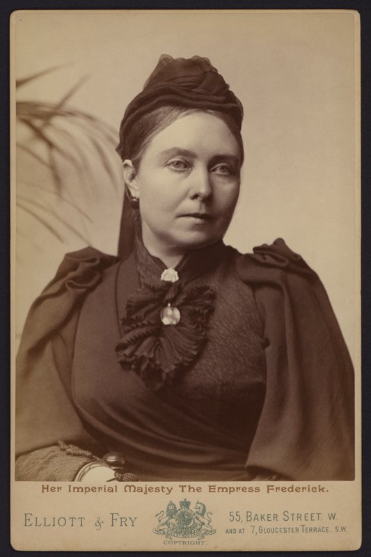 Porträt, Victoria, Prinzessin Royal, verheiratet mit Kaiser Friedrich III. von Deutschland von English Photographer