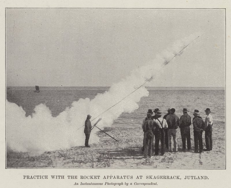 Übung mit dem Raketenapparat in Skagerrack, Jütland von English Photographer