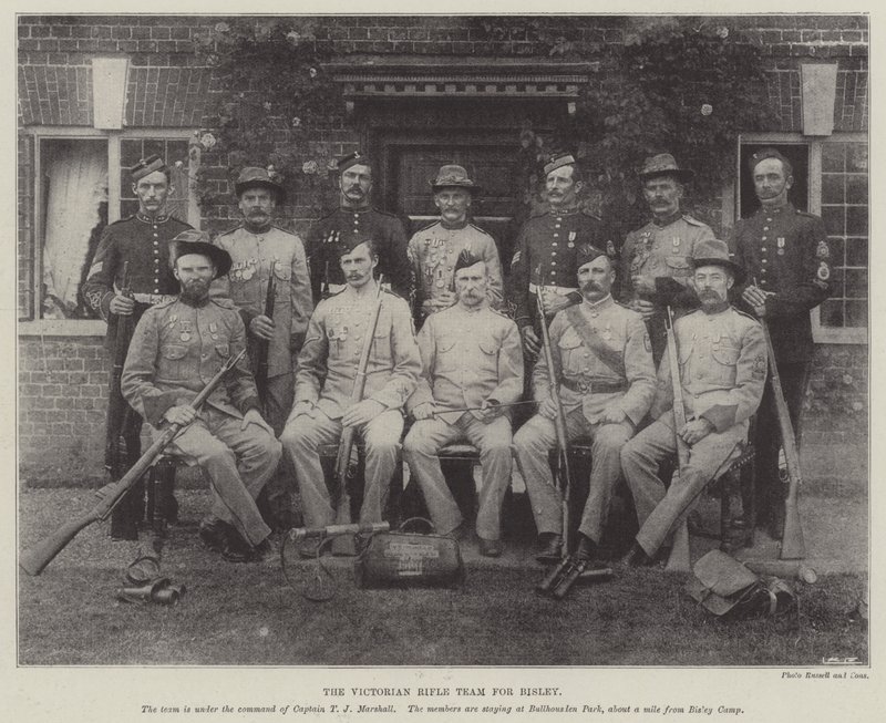 Das viktorianische Schützen-Team für Bisley von English Photographer