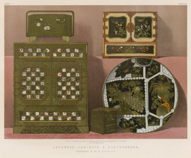Lackierte Schränke und Steingut beigetragen von Sir R. Allcock, C.B. von English School