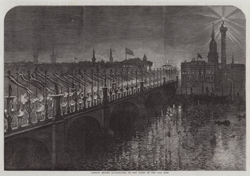 Die London Bridge beleuchtet in der Nacht des 10. Inst. von English School