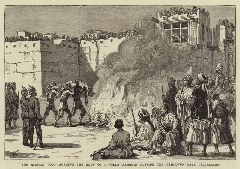Der afghanische Krieg, Verbrennung des Körpers eines Ghazi-Attentäters außerhalb des Peshawur-Tors, Jellalabad (Stich) von English School