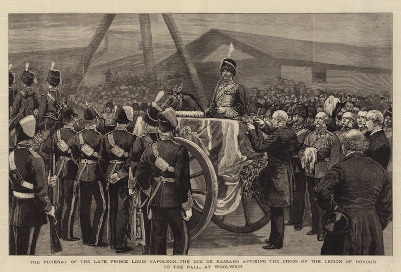 Die Beerdigung des verstorbenen Prinzen Louis Napoleon, der Duc de Bassano befestigt das Kreuz der Ehrenlegion am Sarg in Woolwich von English School