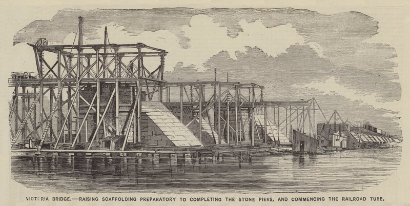Victoria-Brücke, Gerüstaufbau zur Fertigstellung der Steinpfeiler und Beginn des Eisenbahnrohrs von English School