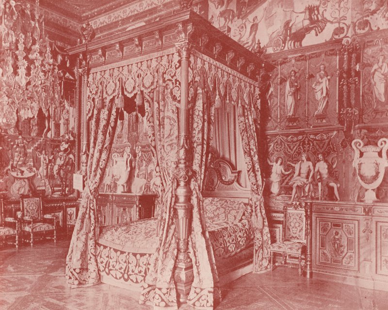 Schlafzimmer von Anne von Österreich, Fontainebleau von French Photographer
