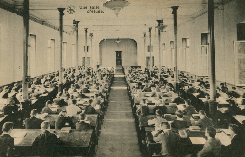 Französisches Schulklassenzimmer. Saint-Roch, Ferrieres. Postkarte gesendet am 25. Oktober 1913. von French Photographer