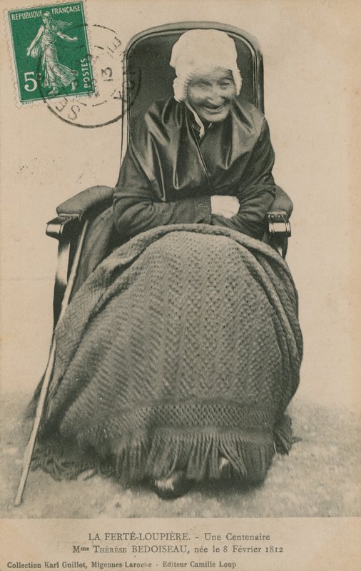 Hundertjährige, Madame Therese Bedoiseau, La Ferte-Loupiere von French Photographer