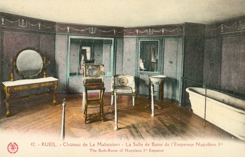 Rueil, Schloss Malmaison, Badezimmer von Napoleon I von French Photographer