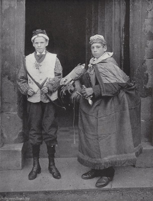 Der Horntanz, Abbots Bromley, der Narr und Robin Hood von J. Benjamin Stone