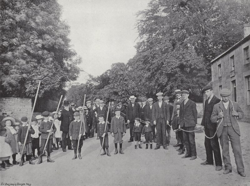 Das Northumbrian Baal-Feuer, das Einbringen der Reisigbündel von J. Benjamin Stone